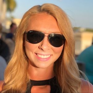 Meet your Posher, Rachel